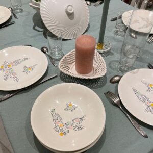 Service ancien d'assiettes GIEN